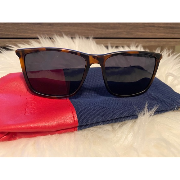 Le Specs Matte Tortoise Sunglasses - Picture 2 of 5